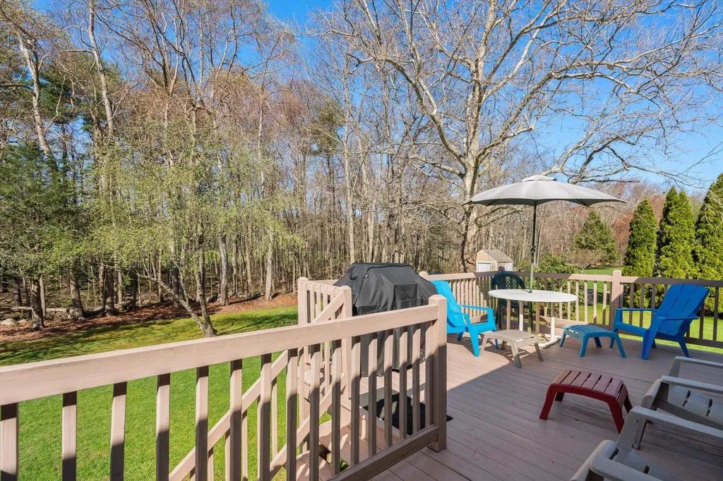 10 Pheasant Lane Atkinson NH 03811