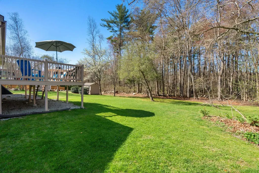 10 Pheasant Lane Atkinson NH 03811