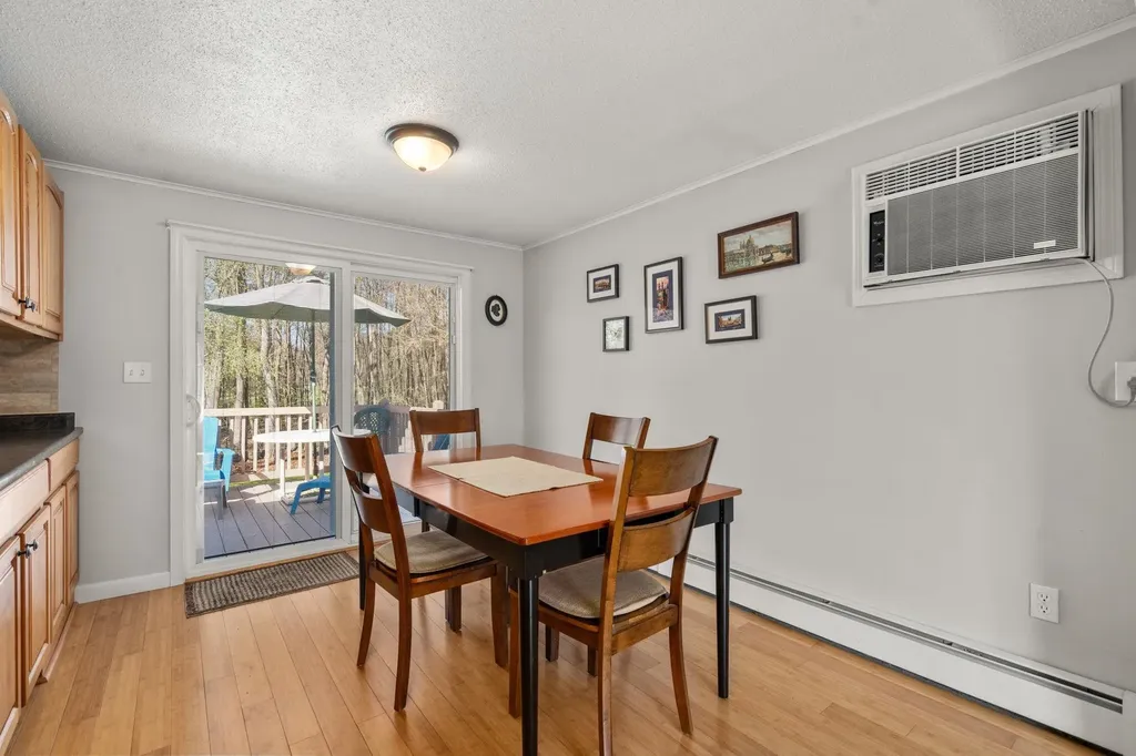 10 Pheasant Lane Atkinson NH 03811