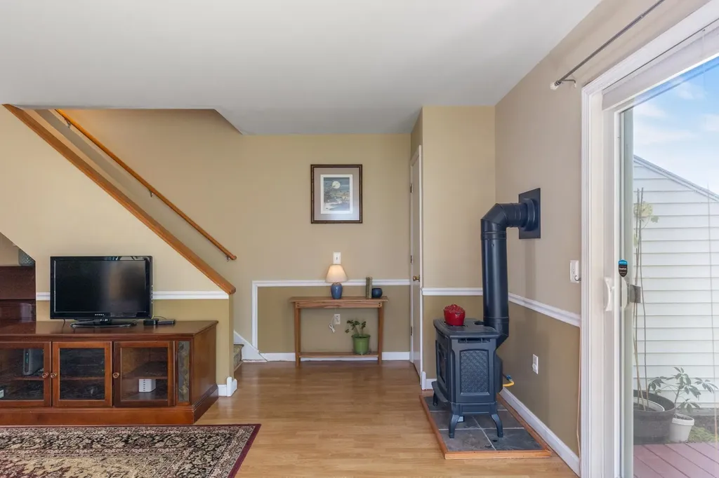 22 Kinsington Street South Burlington VT 05403