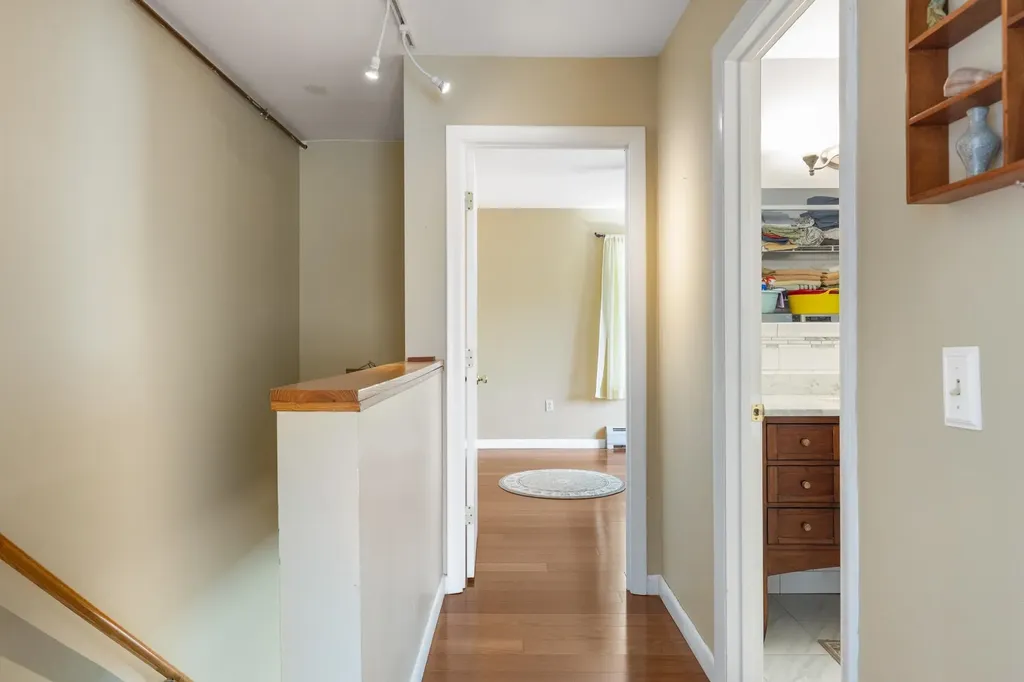 22 Kinsington Street South Burlington VT 05403