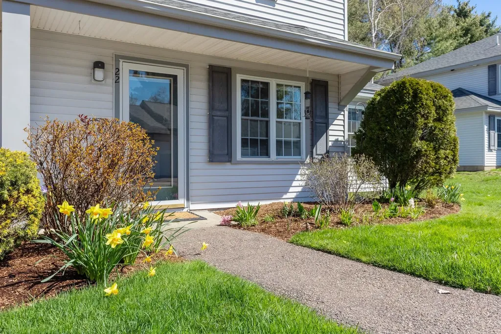 22 Kinsington Street South Burlington VT 05403