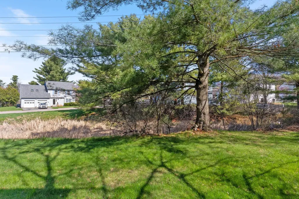 22 Kinsington Street South Burlington VT 05403