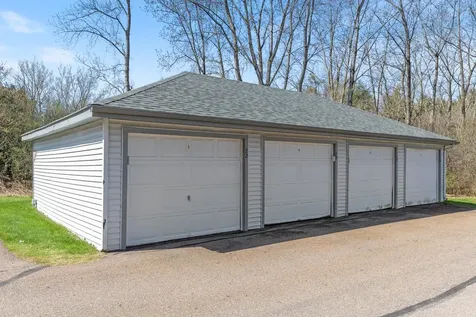 22 Kinsington Street South Burlington VT 05403