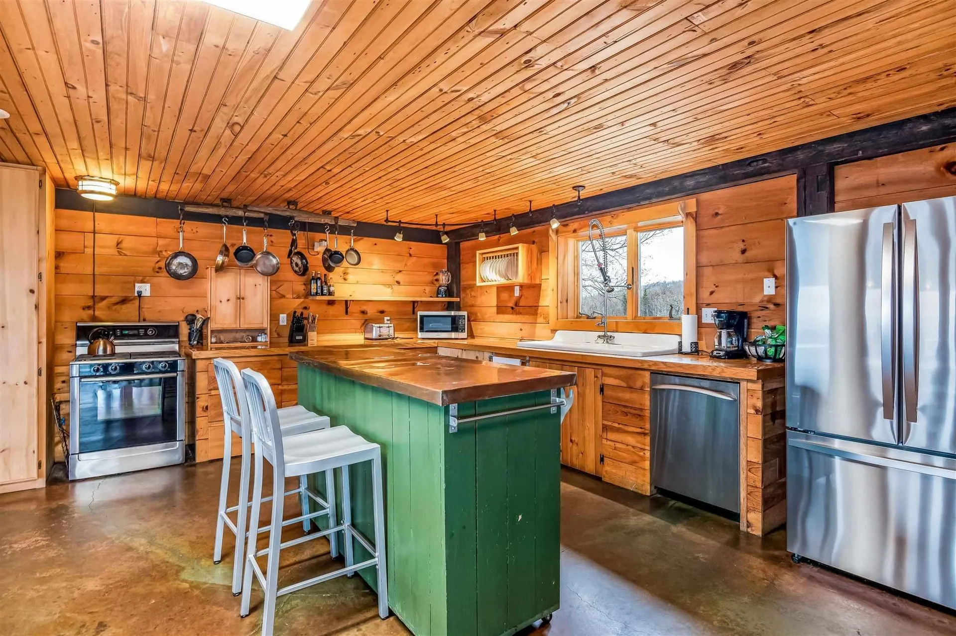 640 Whetstone Lane Brownington VT 05860