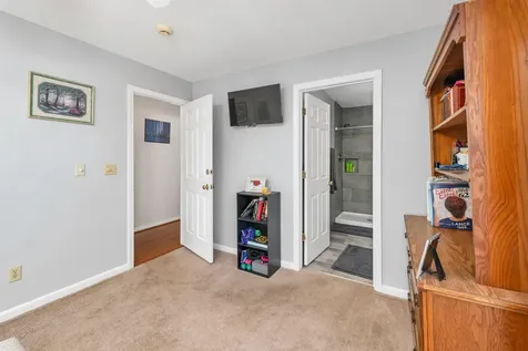 31 Maize Drive Somersworth NH 03878