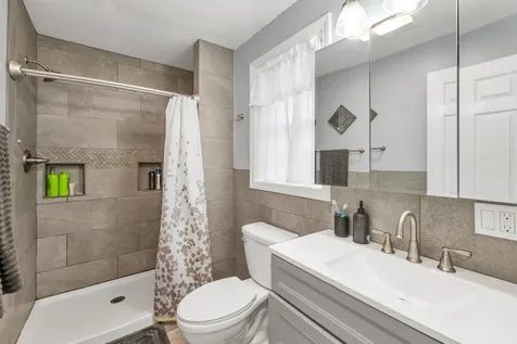 31 Maize Drive Somersworth NH 03878