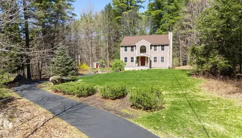 184 Piscassic Road Newfields NH 03856