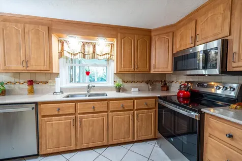 1 Beech Street Merrimack NH 03054
