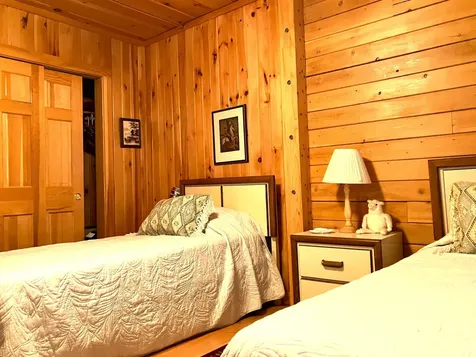 11 West Road Wilmington VT 05363