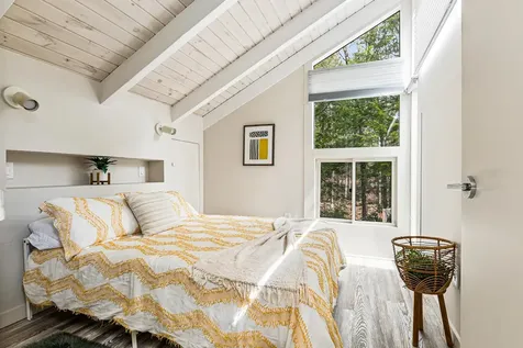 27 Eagle Drive Grantham NH 03753