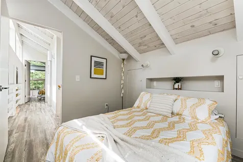 27 Eagle Drive Grantham NH 03753