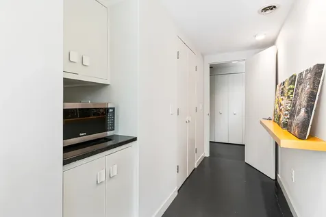 27 Eagle Drive Grantham NH 03753