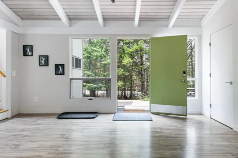 27 Eagle Drive Grantham NH 03753