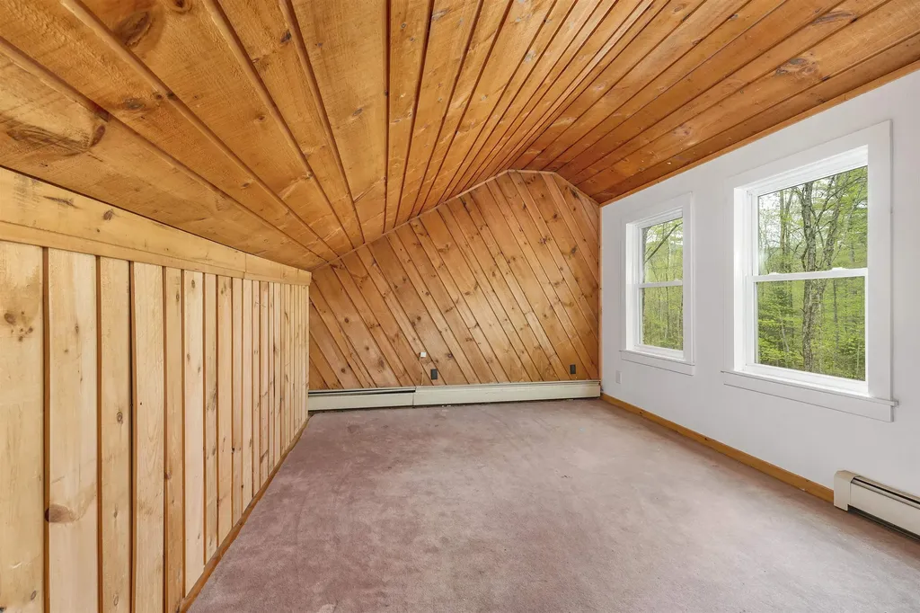 8 Avery Road Campton NH 03223