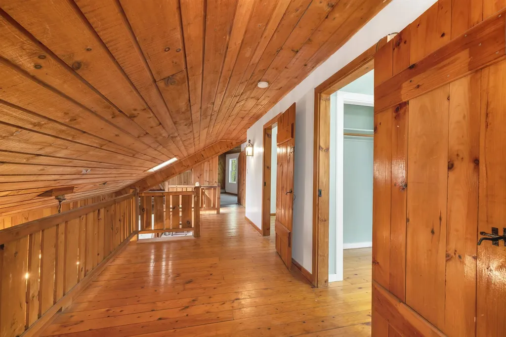 8 Avery Road Campton NH 03223