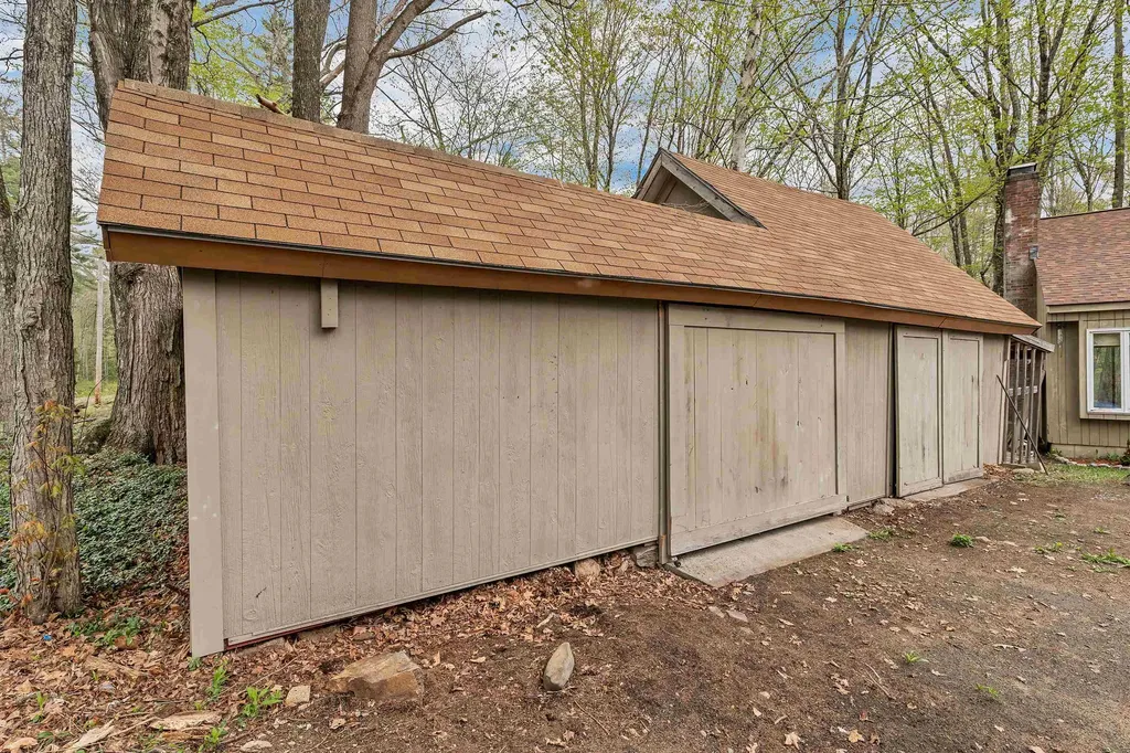 8 Avery Road Campton NH 03223