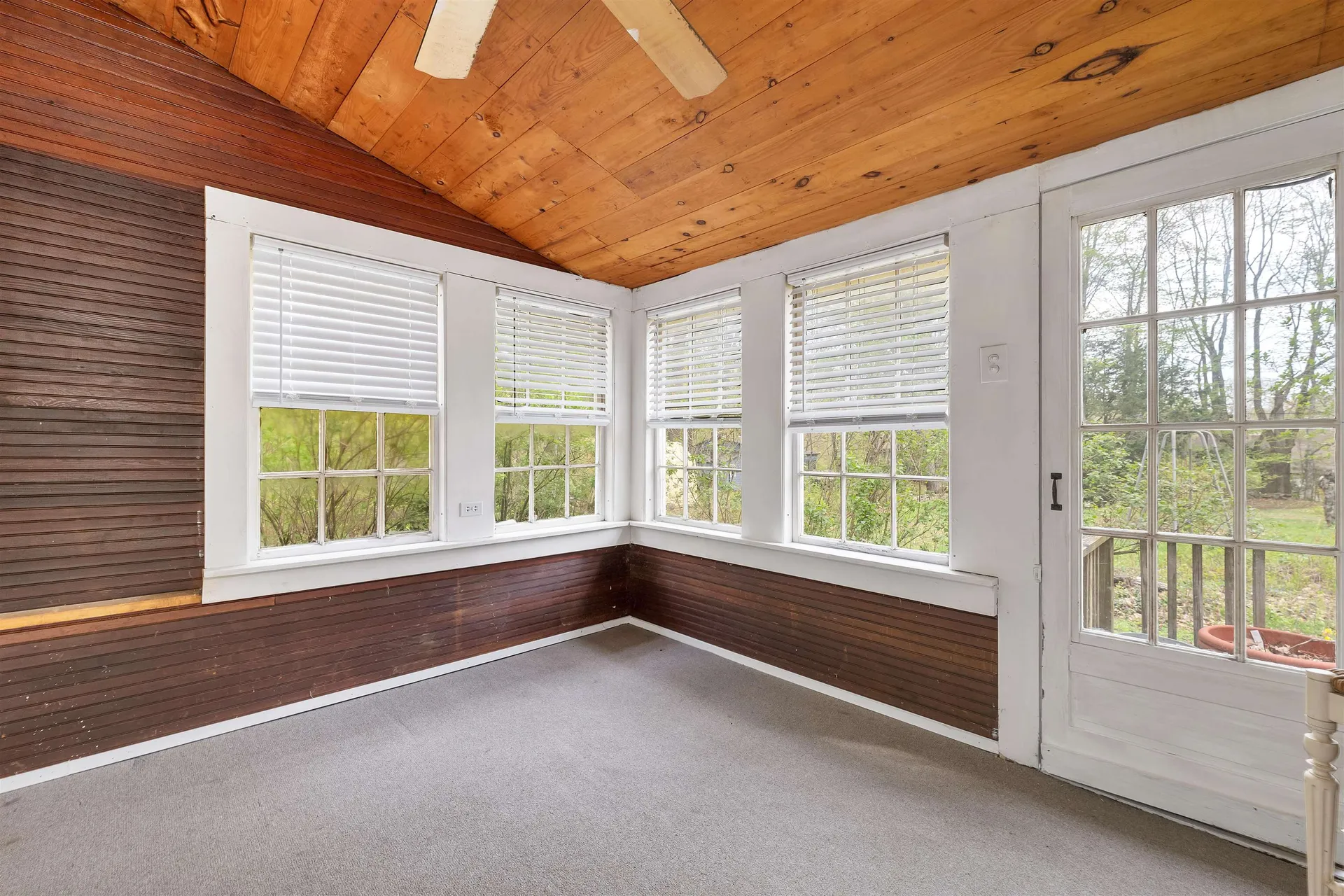 8 Avery Road Campton NH 03223