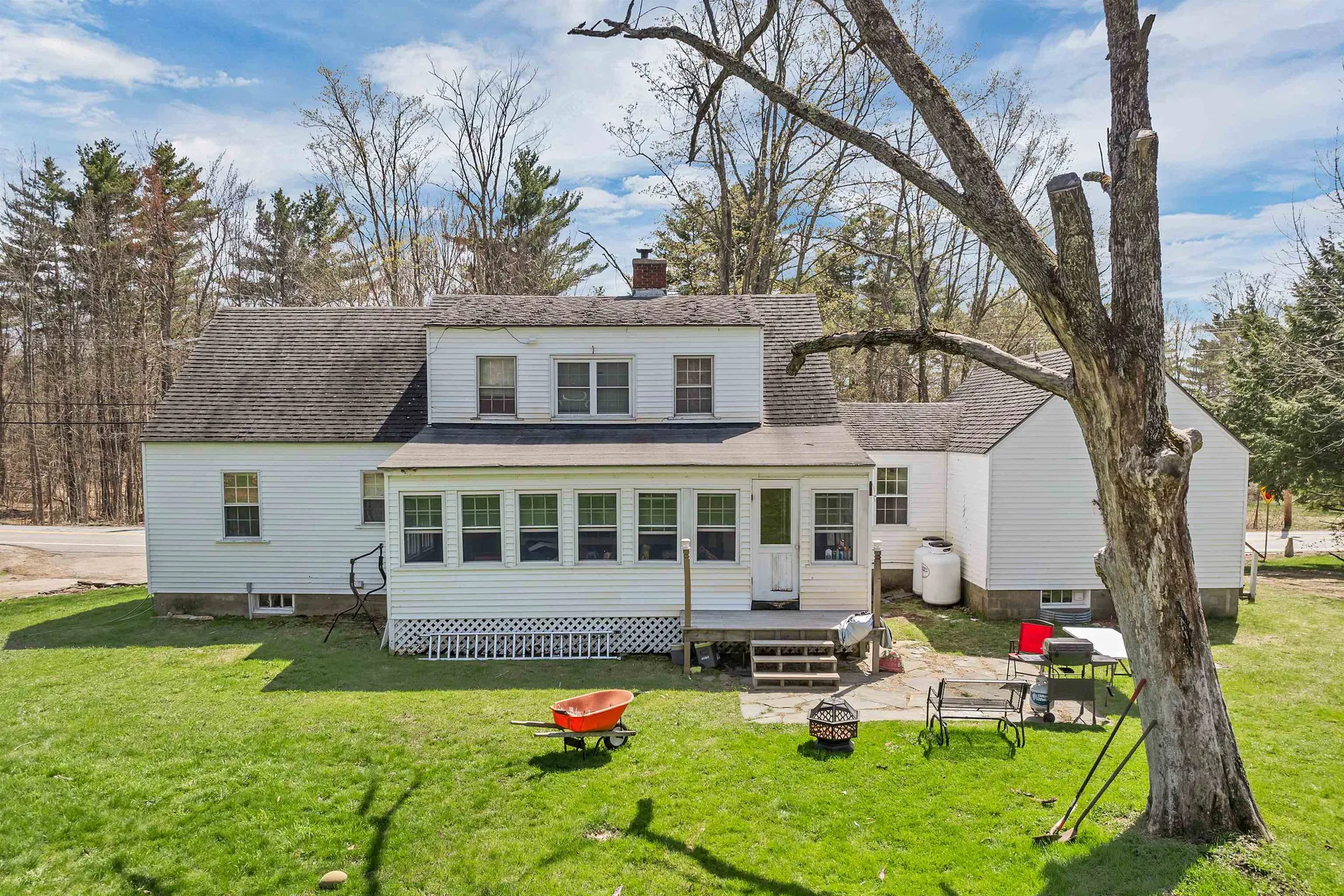 541 Province Road Gilmanton NH 03237