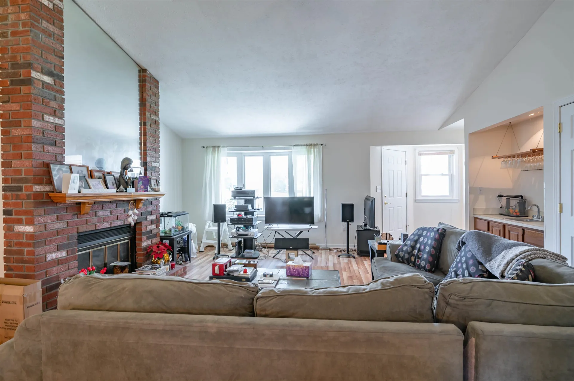 16 Jamaica Lane Nashua NH 03063