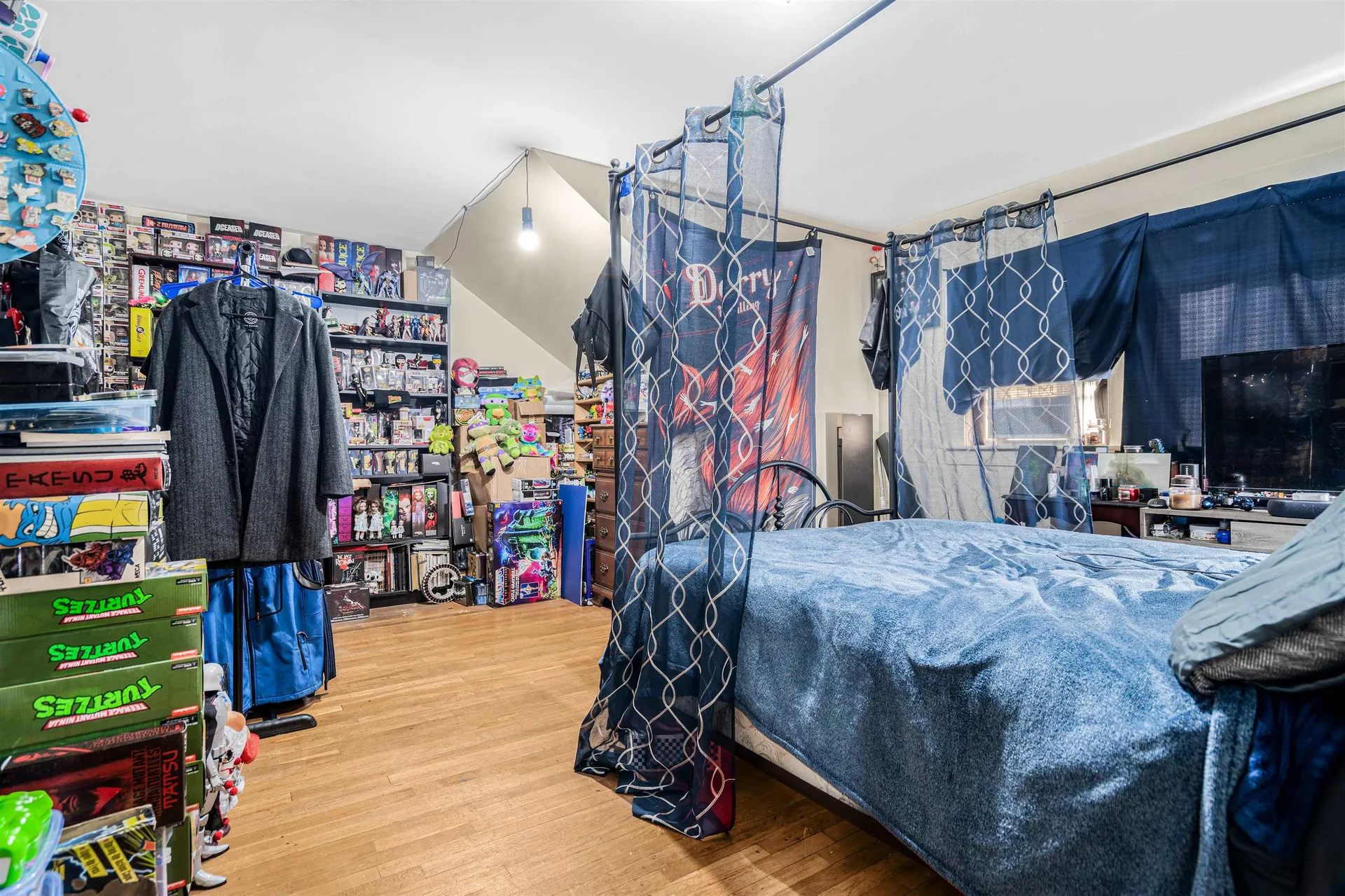 4 Fossa Avenue Nashua NH 03060