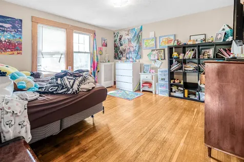 4 Fossa Avenue Nashua NH 03060