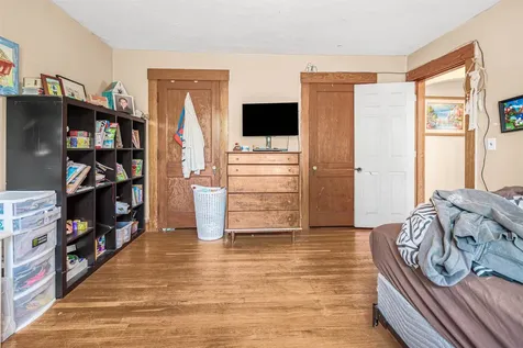 4 Fossa Avenue Nashua NH 03060