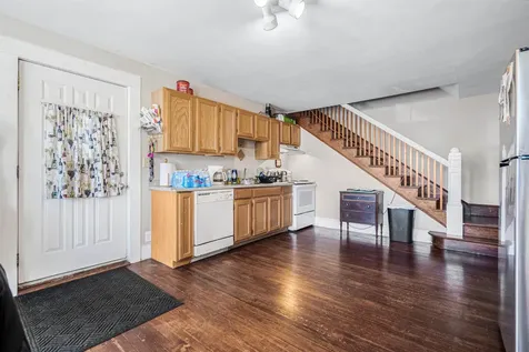 4 Fossa Avenue Nashua NH 03060