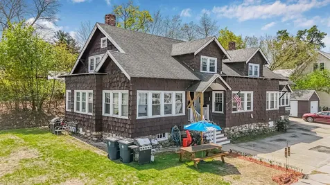 4 Fossa Avenue Nashua NH 03060