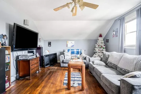 4 Fossa Avenue Nashua NH 03060
