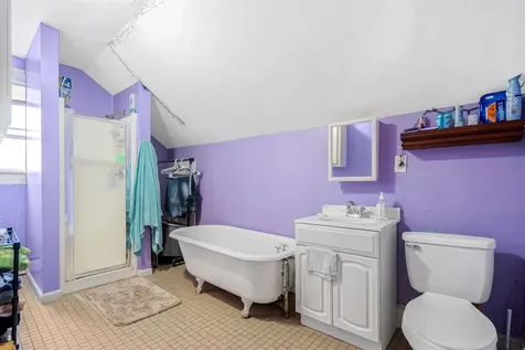 4 Fossa Avenue Nashua NH 03060