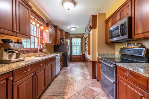 5529 Vt Route 7a Shaftsbury VT 05262