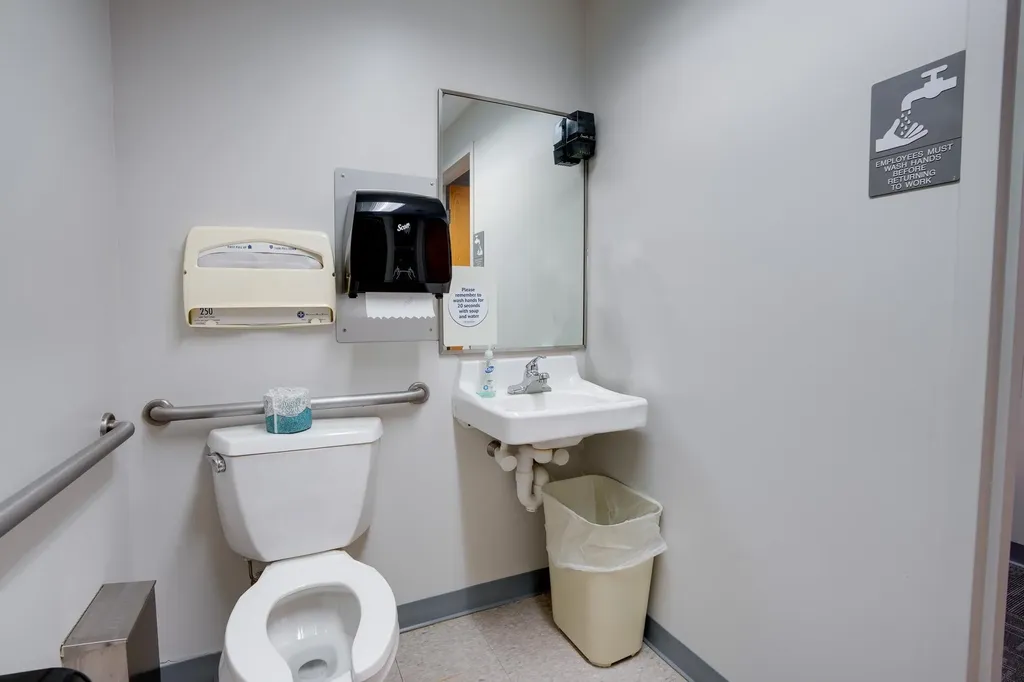 14 Maple Street Gilford NH 03249