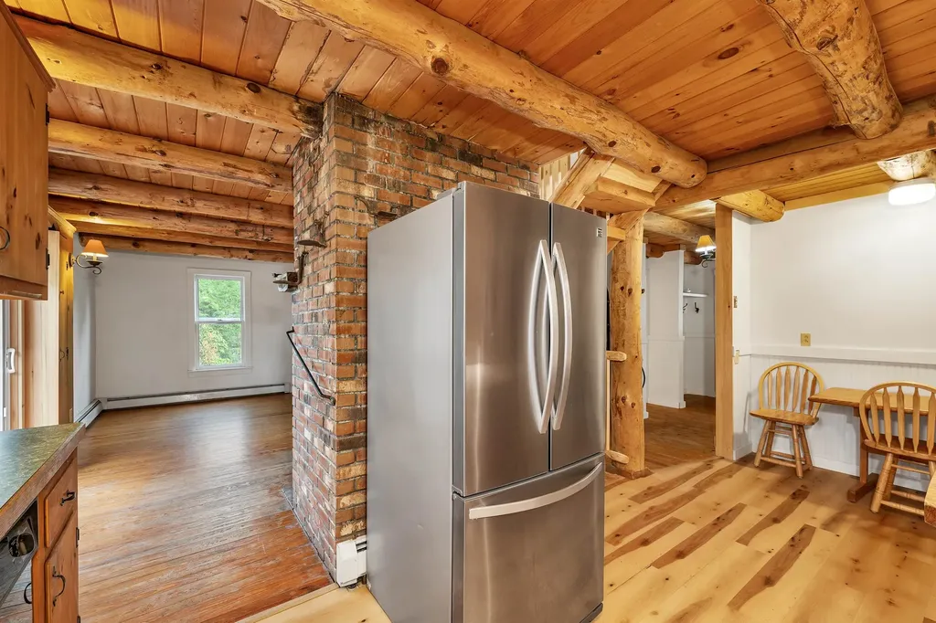 220 Groton Hollow Road Rumney NH 03266