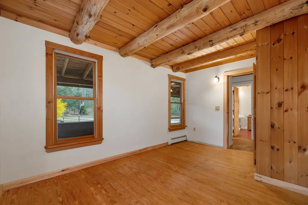 220 Groton Hollow Road Rumney NH 03266