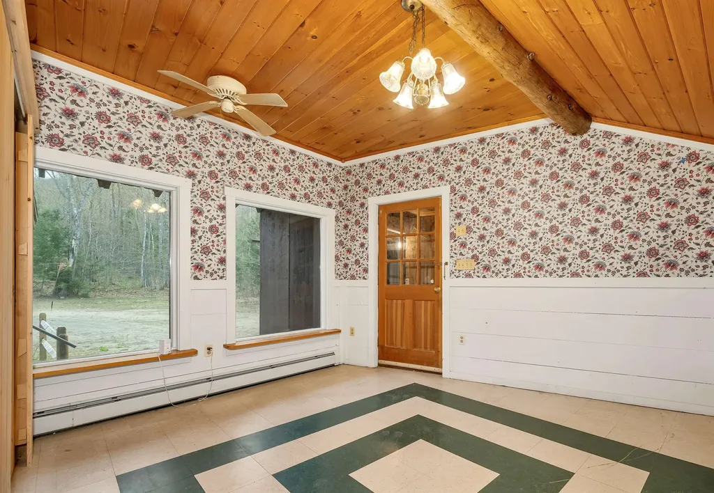 220 Groton Hollow Road Rumney NH 03266