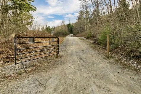 220 Groton Hollow Road Rumney NH 03266