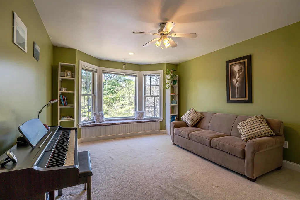 167 Franklin Road Salisbury NH 03268