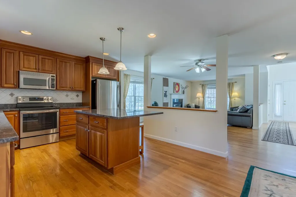 7 Piper Lane Lee NH 03861