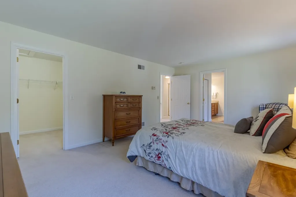 7 Piper Lane Lee NH 03861