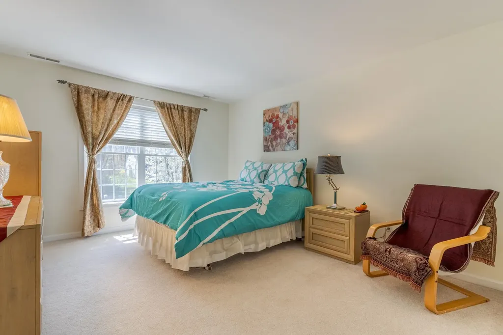7 Piper Lane Lee NH 03861