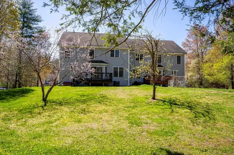 7 Piper Lane Lee NH 03861