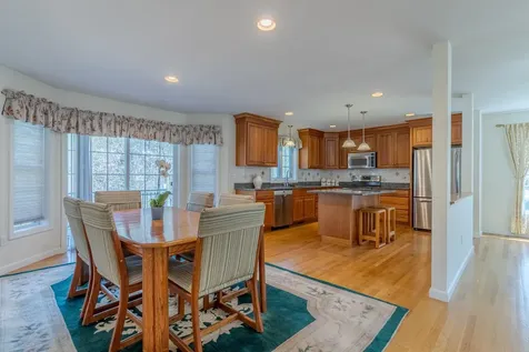 7 Piper Lane Lee NH 03861