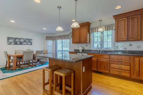7 Piper Lane Lee NH 03861