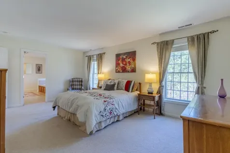 7 Piper Lane Lee NH 03861