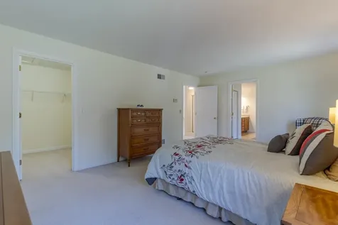 7 Piper Lane Lee NH 03861