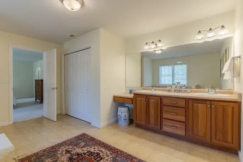 7 Piper Lane Lee NH 03861