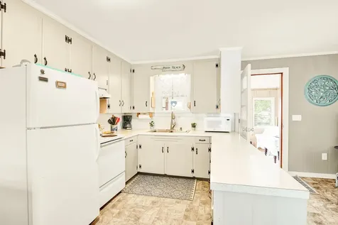 157 South Tibbetts Avenue Wells ME 04090