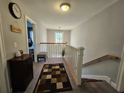 88 Creekside Drive Manchester NH 03109
