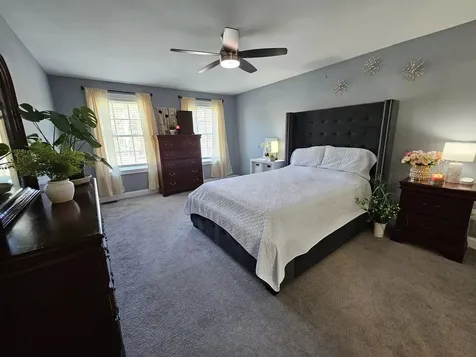 88 Creekside Drive Manchester NH 03109